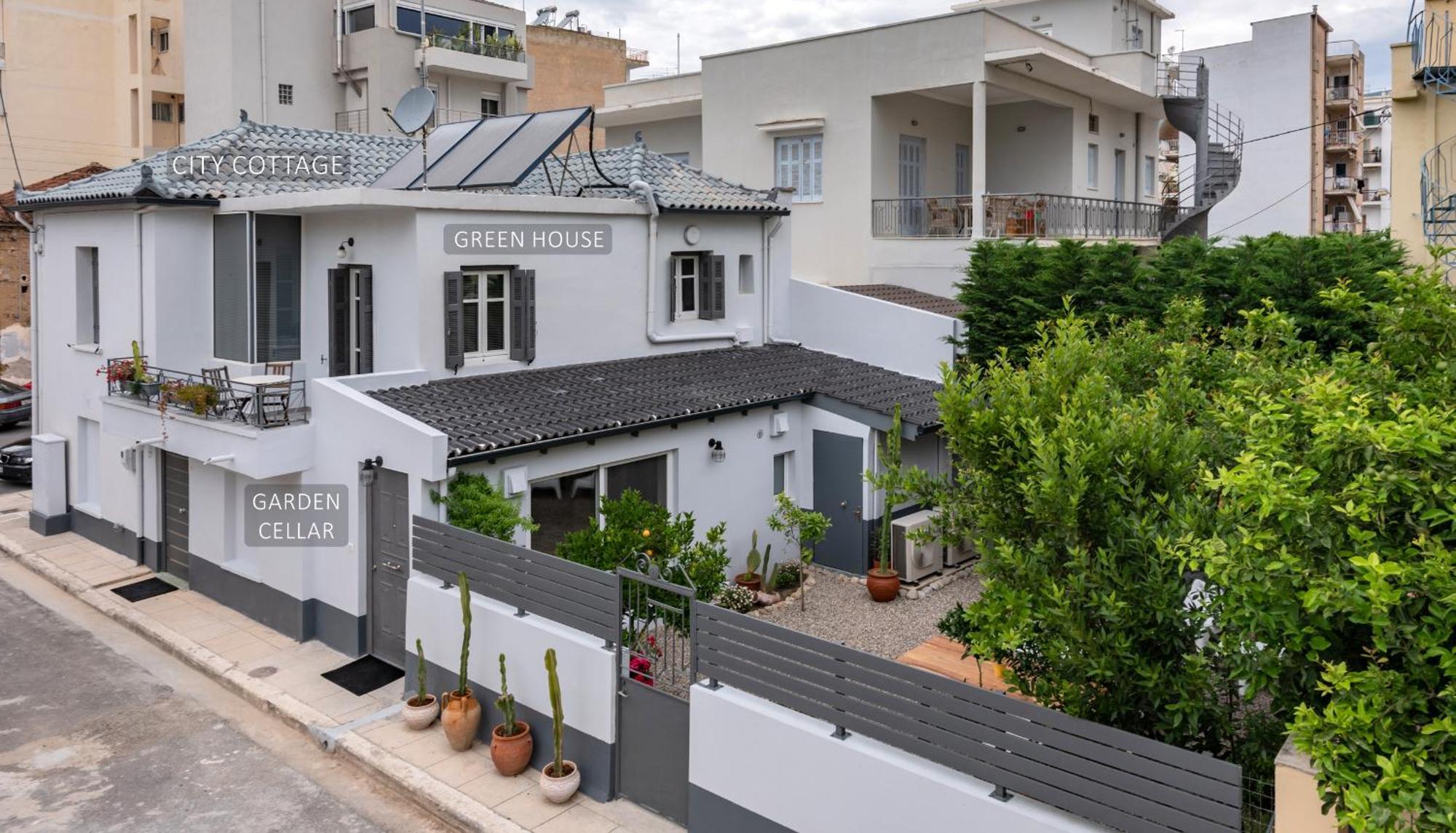City Cottage - Kalamata Villas Dış mekan fotoğraf